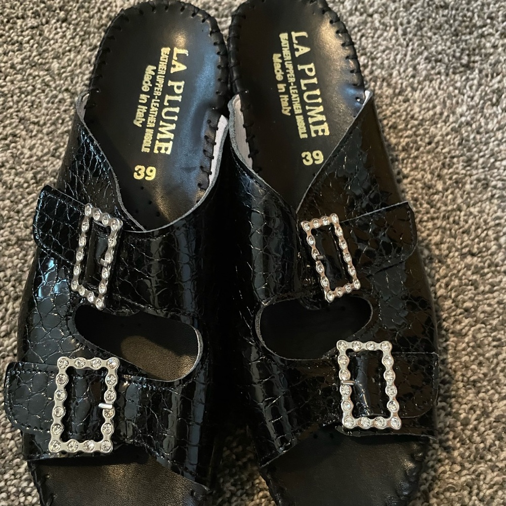 Black Velvet Sandals with Sparkling Buckles